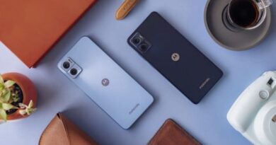 Motorola Launches Two Very Cheap Price Smartphones